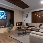 Appartement And Stribor *